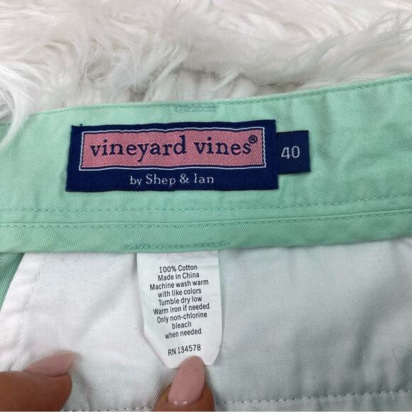 Vineyard Vines Men's Club Short Mint Green Classic Size 40 - Picture 6 of 8